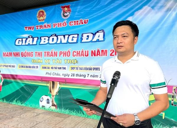 THỊ TRẤN PHỐ CHÂU KHAI MẠC GIẢI BÓNG ĐÁ NAM NHI ĐỒNG NĂM 2024